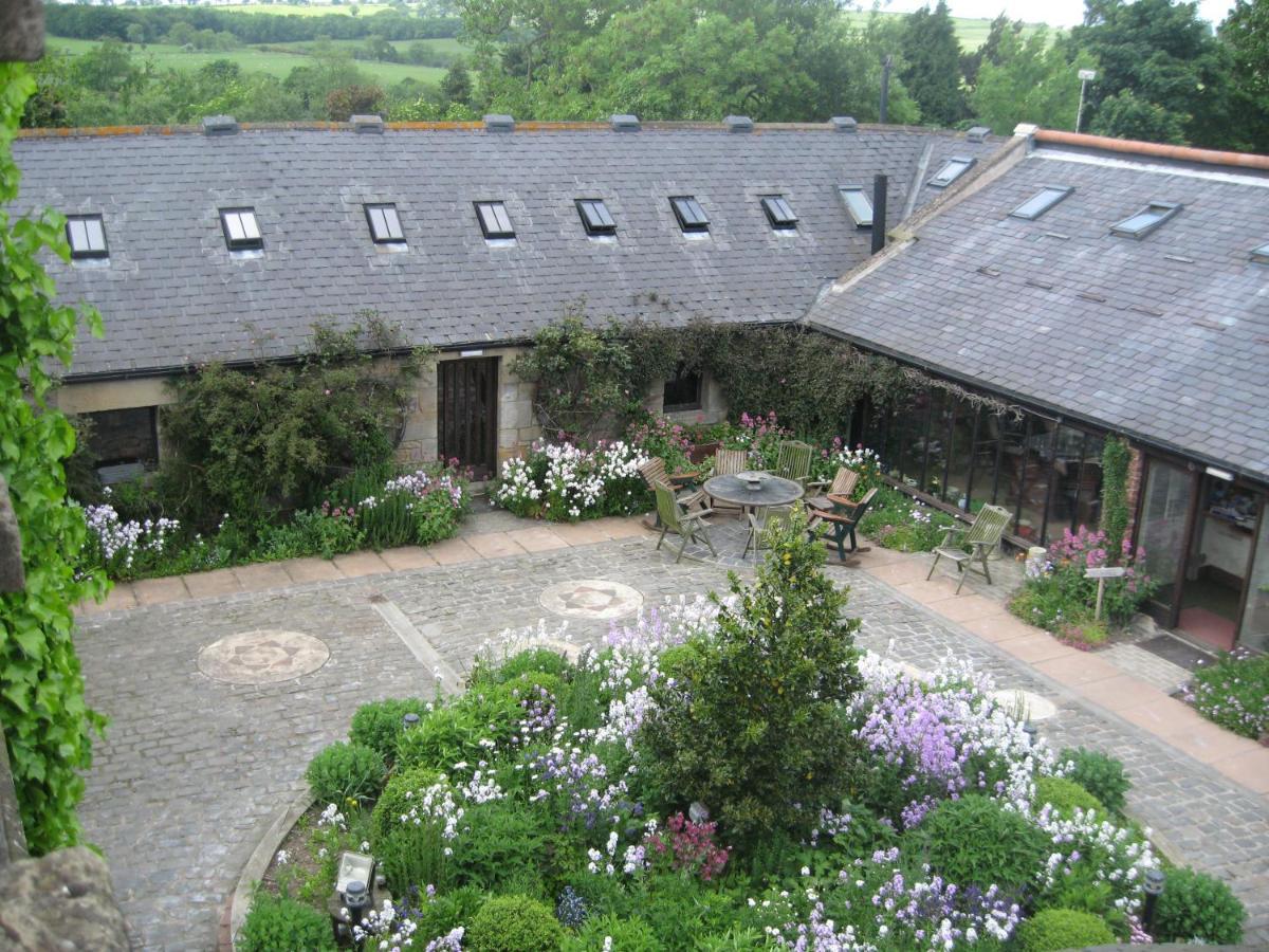 อัลน์วิค ลอดจ์ Bed & Breakfast Shilbottle ภายนอก รูปภาพ