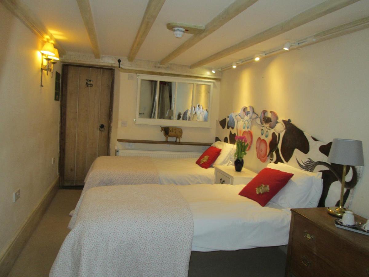 อัลน์วิค ลอดจ์ Bed & Breakfast Shilbottle ภายนอก รูปภาพ