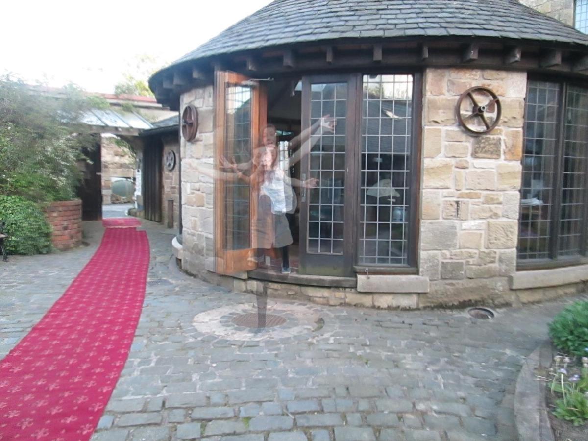 อัลน์วิค ลอดจ์ Bed & Breakfast Shilbottle ภายนอก รูปภาพ