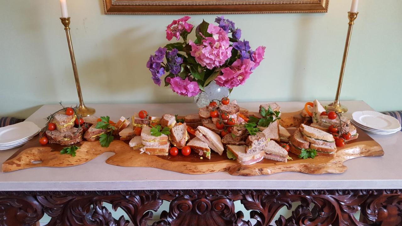 อัลน์วิค ลอดจ์ Bed & Breakfast Shilbottle ภายนอก รูปภาพ