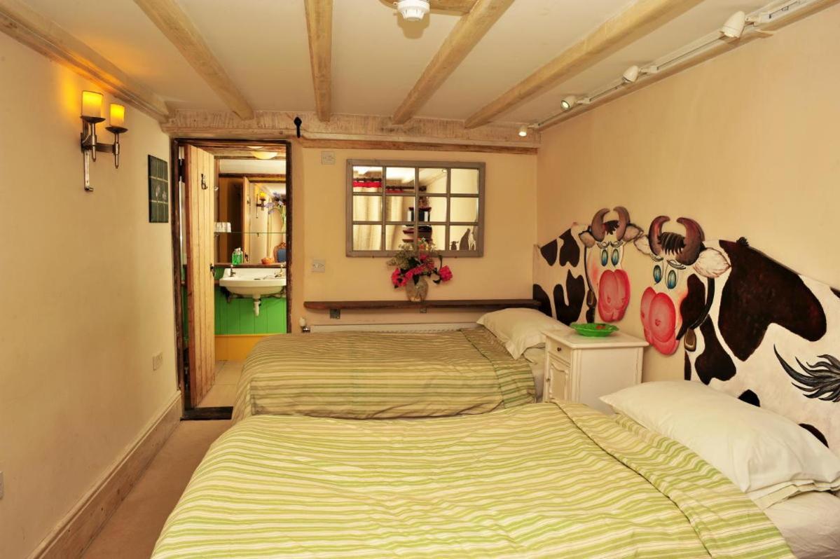 อัลน์วิค ลอดจ์ Bed & Breakfast Shilbottle ภายนอก รูปภาพ
