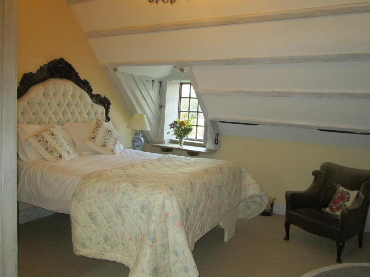 อัลน์วิค ลอดจ์ Bed & Breakfast Shilbottle ภายนอก รูปภาพ