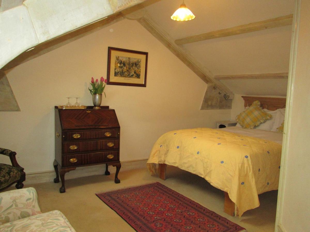 อัลน์วิค ลอดจ์ Bed & Breakfast Shilbottle ภายนอก รูปภาพ